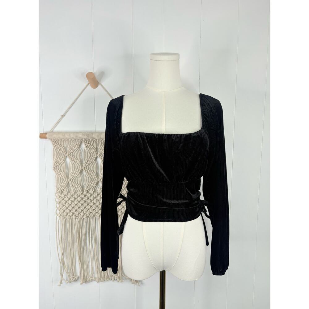 💥 5 for $25 Sale Black Ribbed Ruched Crop Top Small Long Sleeve Babydoll